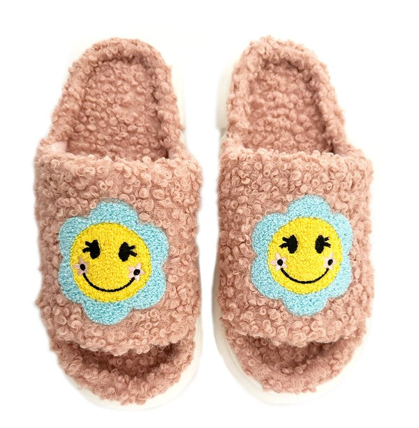 HappyDays - Women's Slide on Slippers